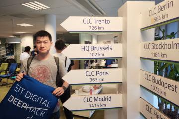 Siyu Chen in the CLC center of Eindhoven